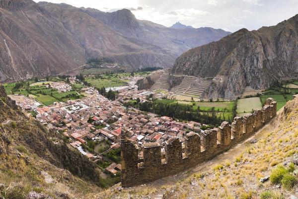 Day 1: Cusco – Intipunku – Ollantaytambo